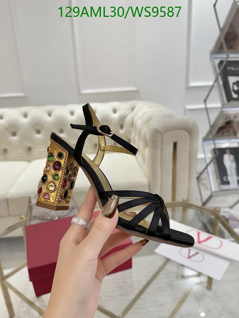Valentino-Women Shoes Code: WS9587 $: 129USD