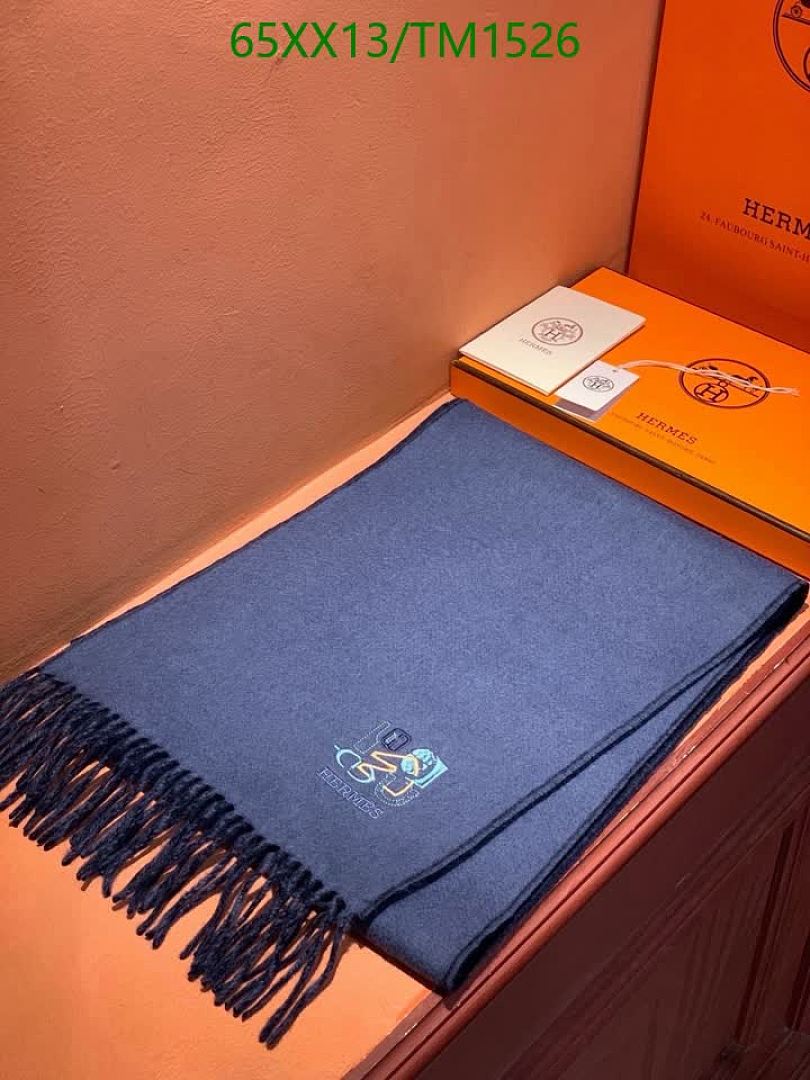 Hermes-Scarf Code: TM1526 $: 65USD