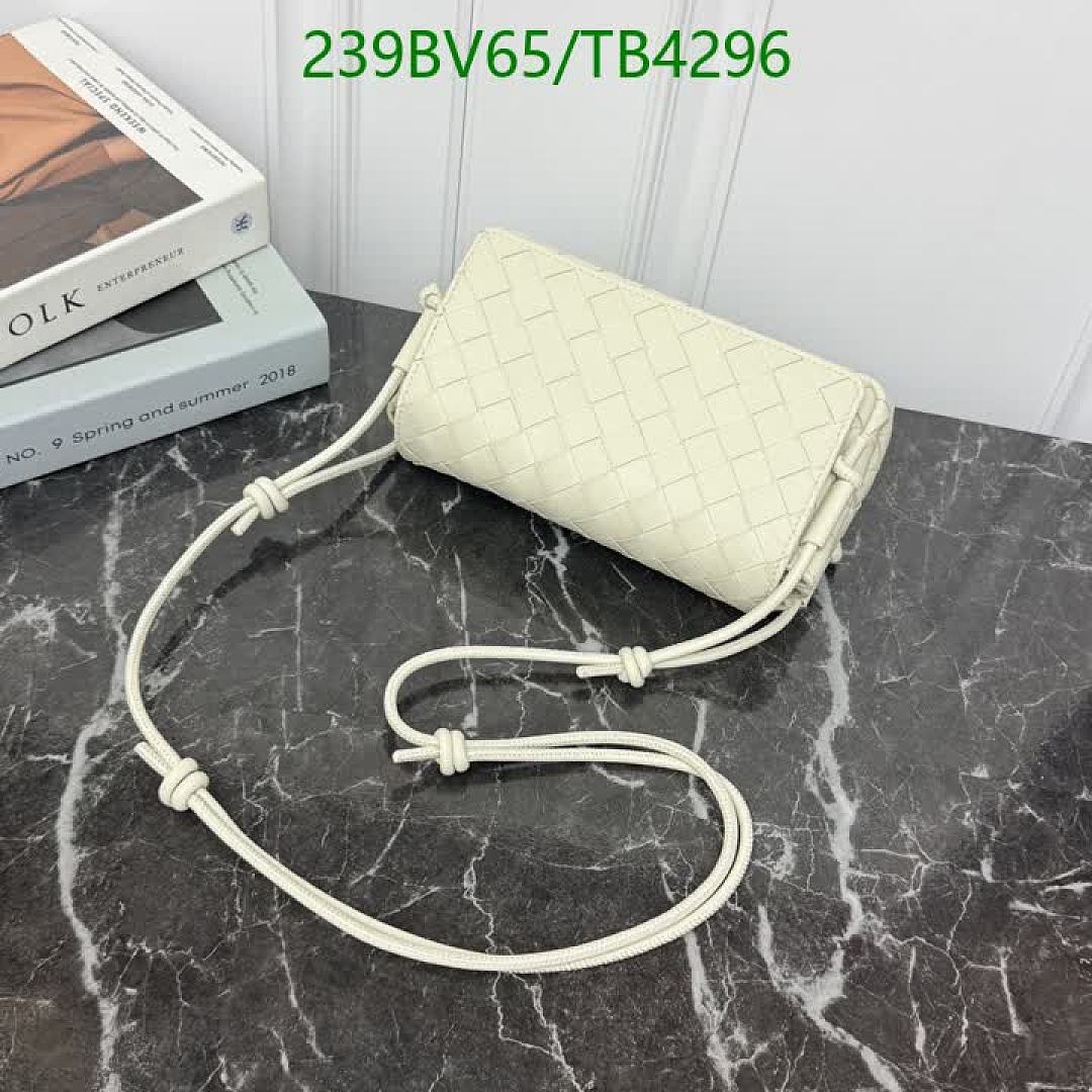BV-Bag-Mirror Quality Code: TB4296 $: 239USD