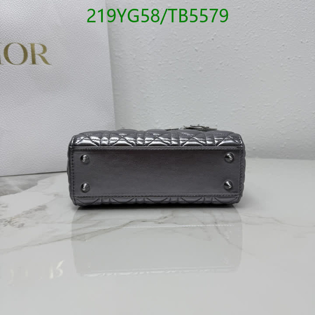 Dior-Bag-Mirror Quality Code: TB5579 $: 219USD