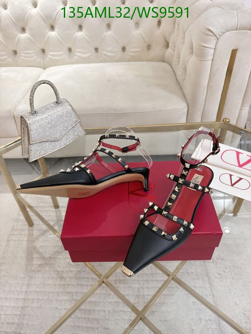 Valentino-Women Shoes Code: WS9591 $: 135USD