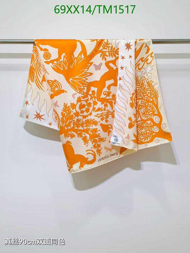 Hermes-Scarf Code: TM1517 $: 69USD