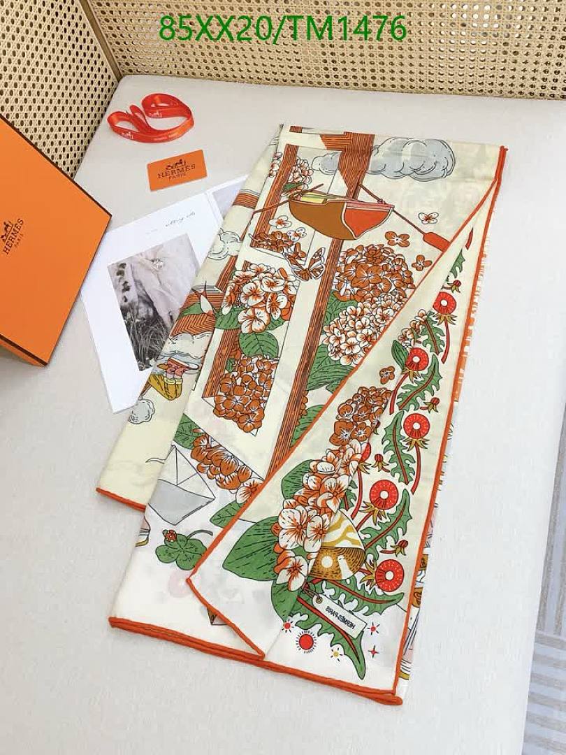 Hermes-Scarf Code: TM1476 $: 85USD