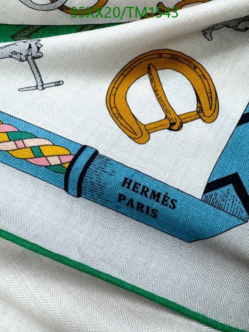 Hermes-Scarf Code: TM1543 $: 85USD