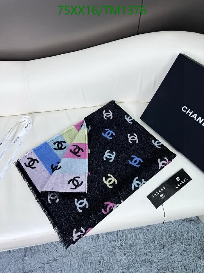 Chanel-Scarf Code: TM1376 $: 75USD