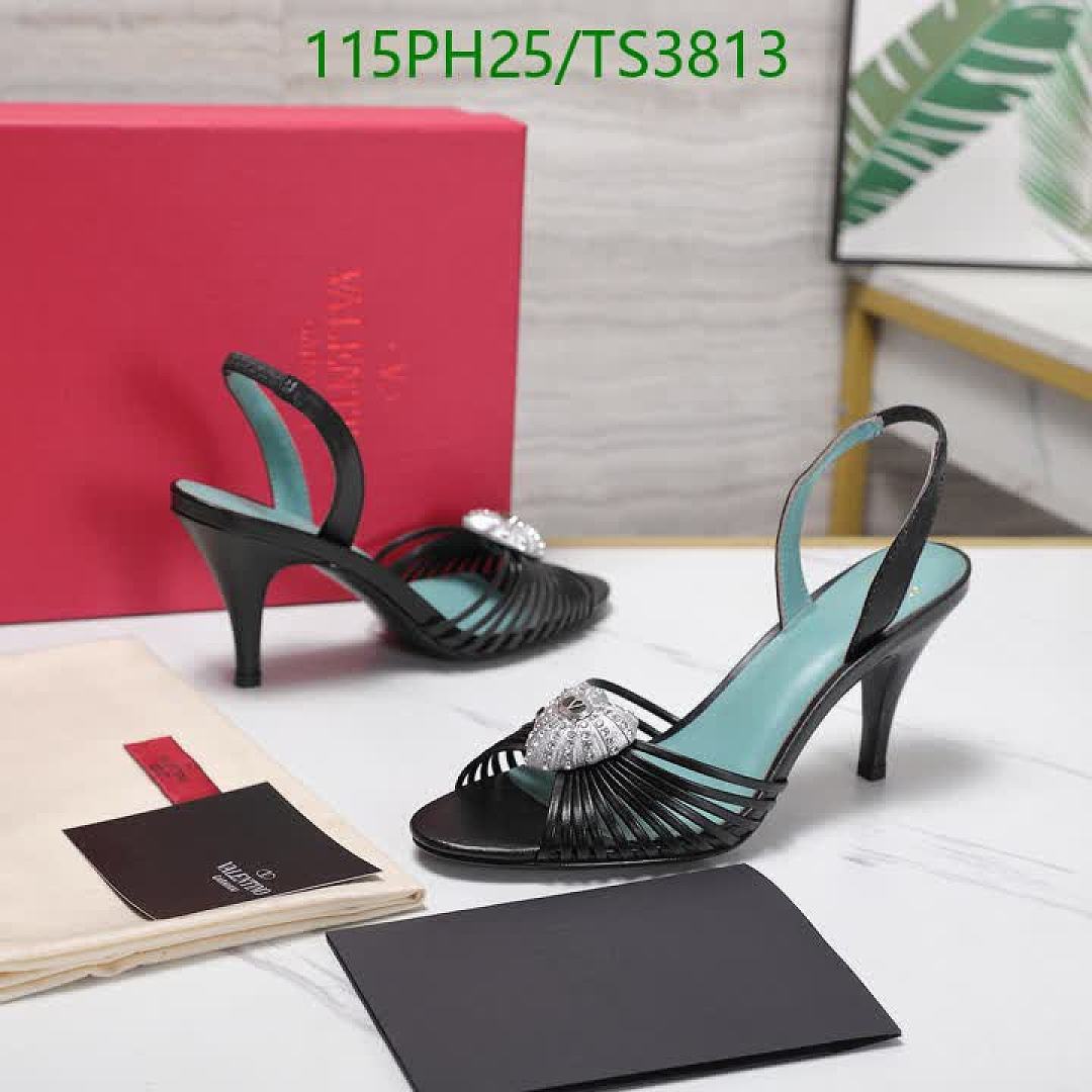 Valentino-Women Shoes Code: TS3813 $: 115USD