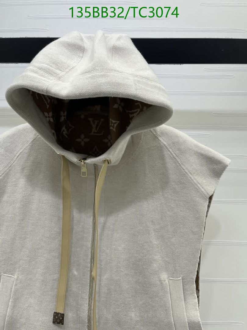 LV-Clothing Code: TC3074 $: 135USD