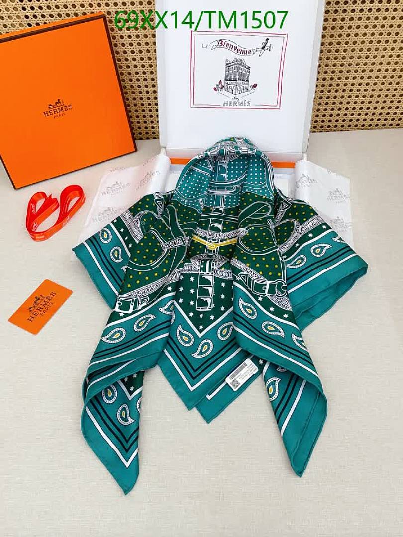 Hermes-Scarf Code: TM1507 $: 69USD