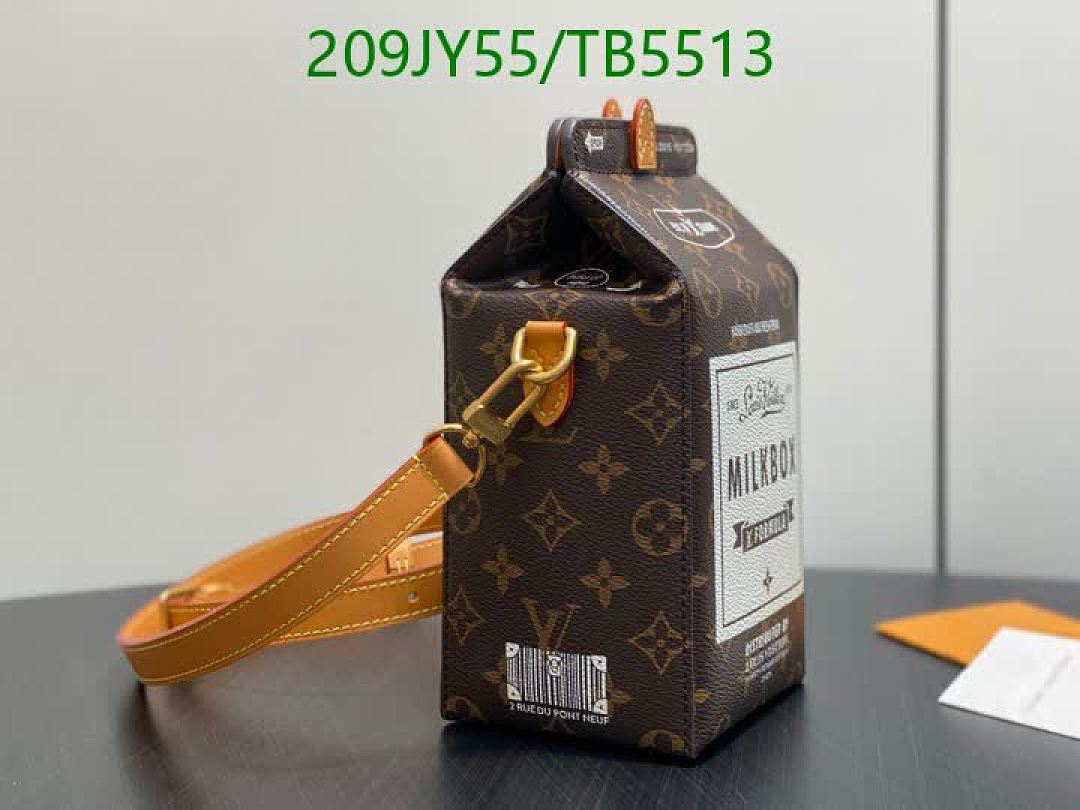 LV-Bag-Mirror Quality Code: TB5513 $: 209USD