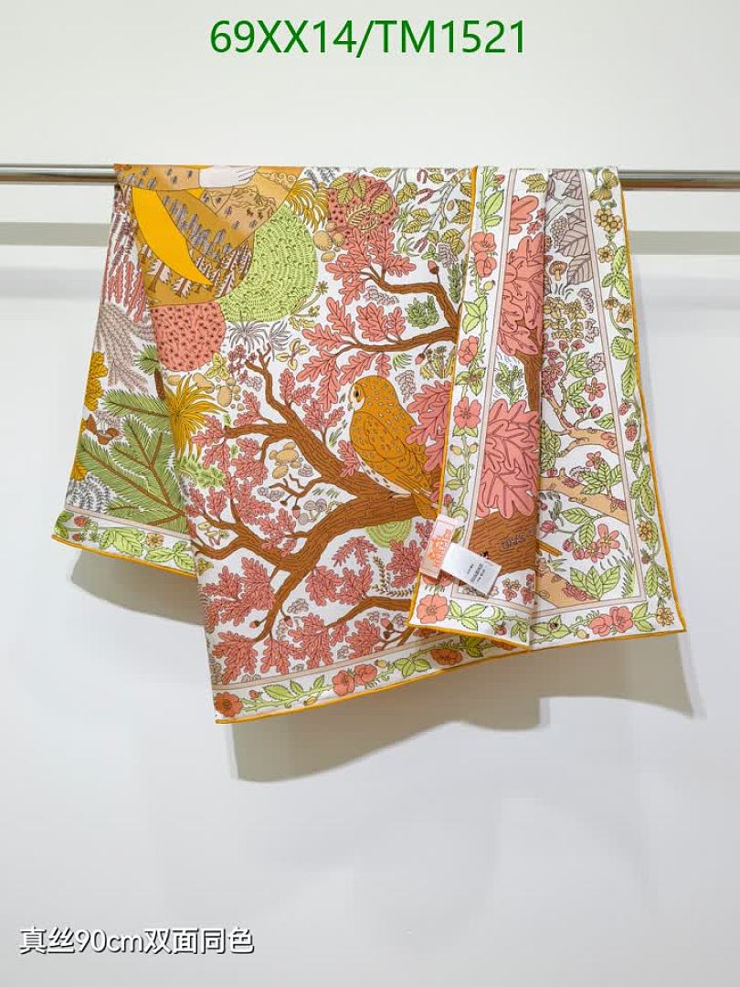 Hermes-Scarf Code: TM1521 $: 69USD