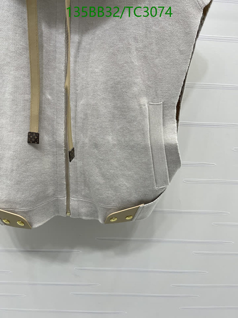 LV-Clothing Code: TC3074 $: 135USD