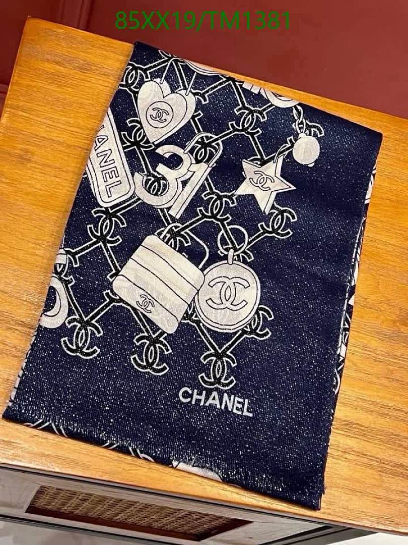 Chanel-Scarf Code: TM1381 $: 85USD