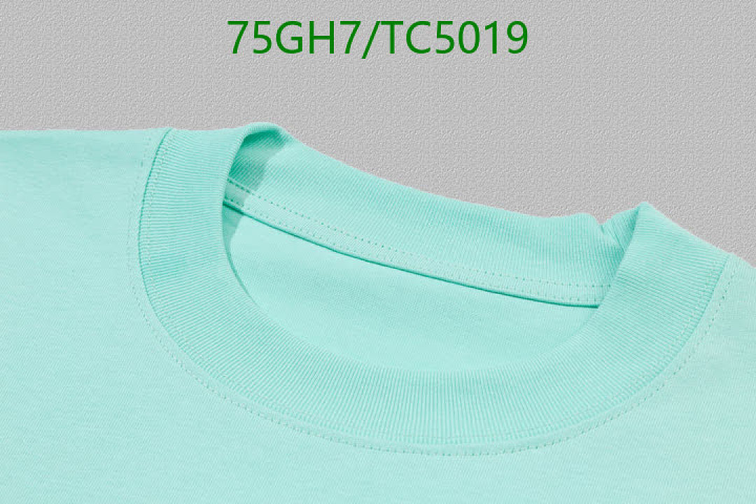 Burberry-Clothing Code: TC5019 $: 75USD