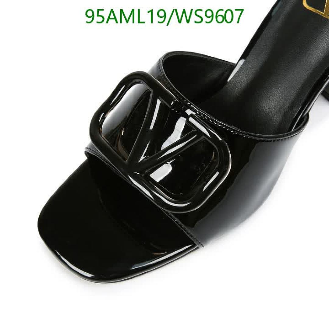 Valentino-Women Shoes Code: WS9607 $: 95USD