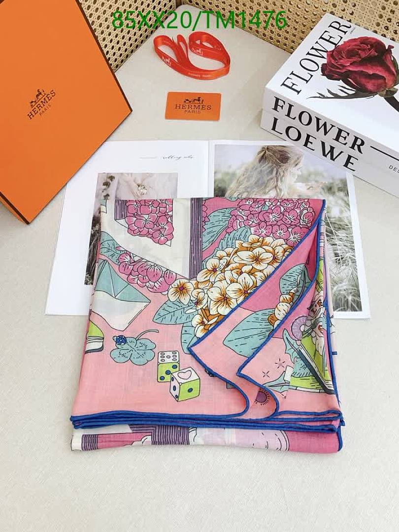 Hermes-Scarf Code: TM1476 $: 85USD
