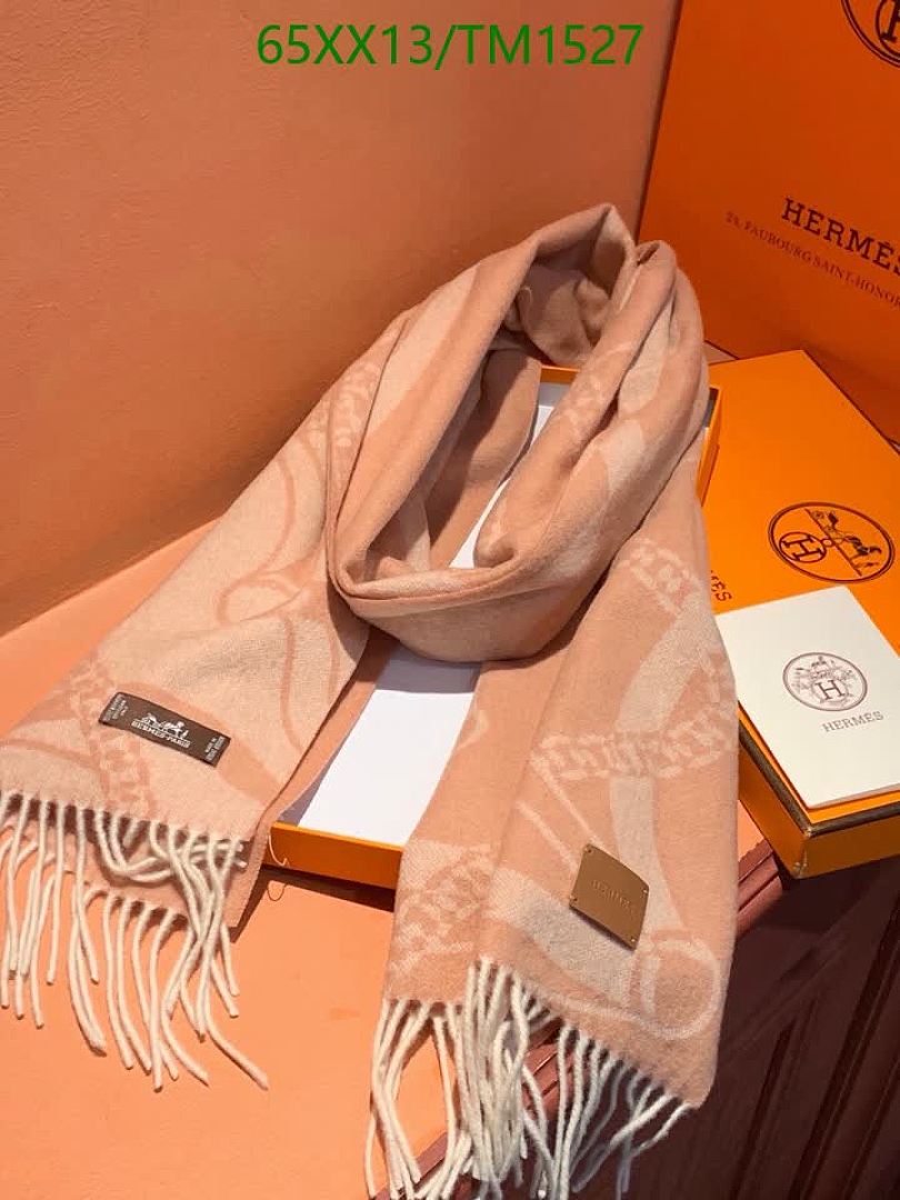 Hermes-Scarf Code: TM1527 $: 65USD