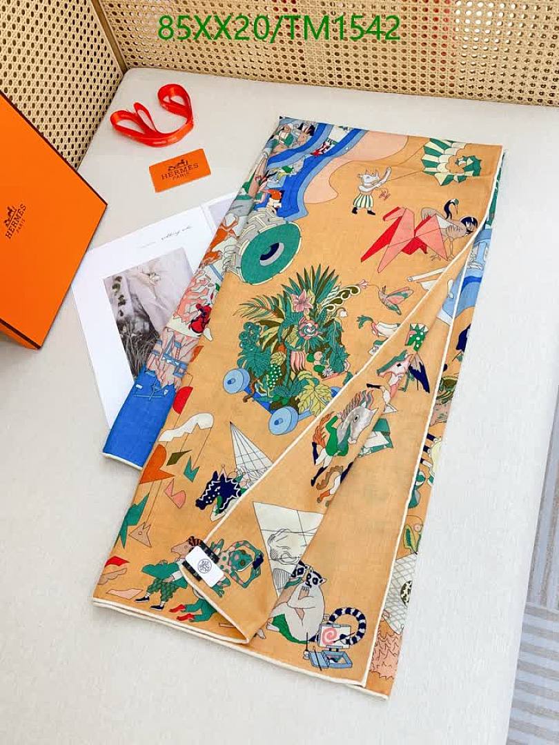 Hermes-Scarf Code: TM1542 $: 85USD