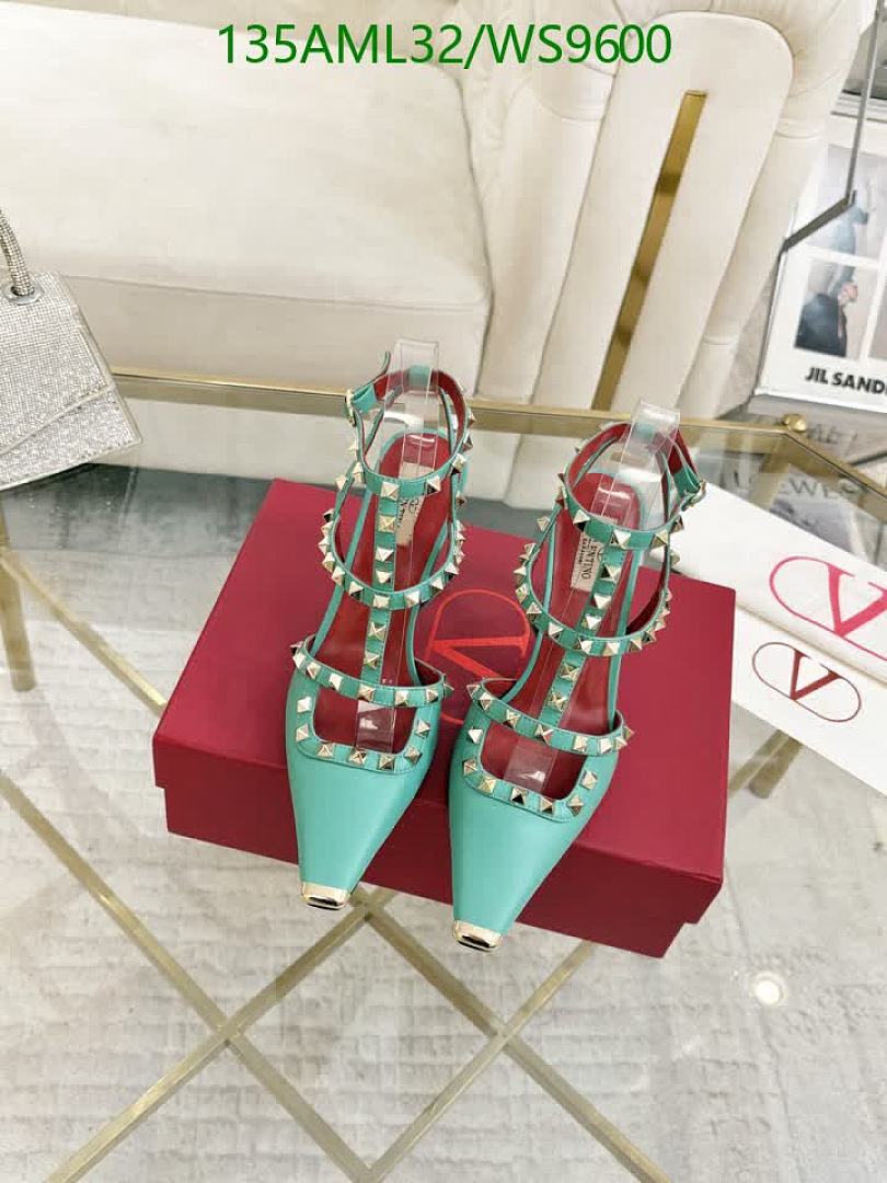 Valentino-Women Shoes Code: WS9600 $: 135USD