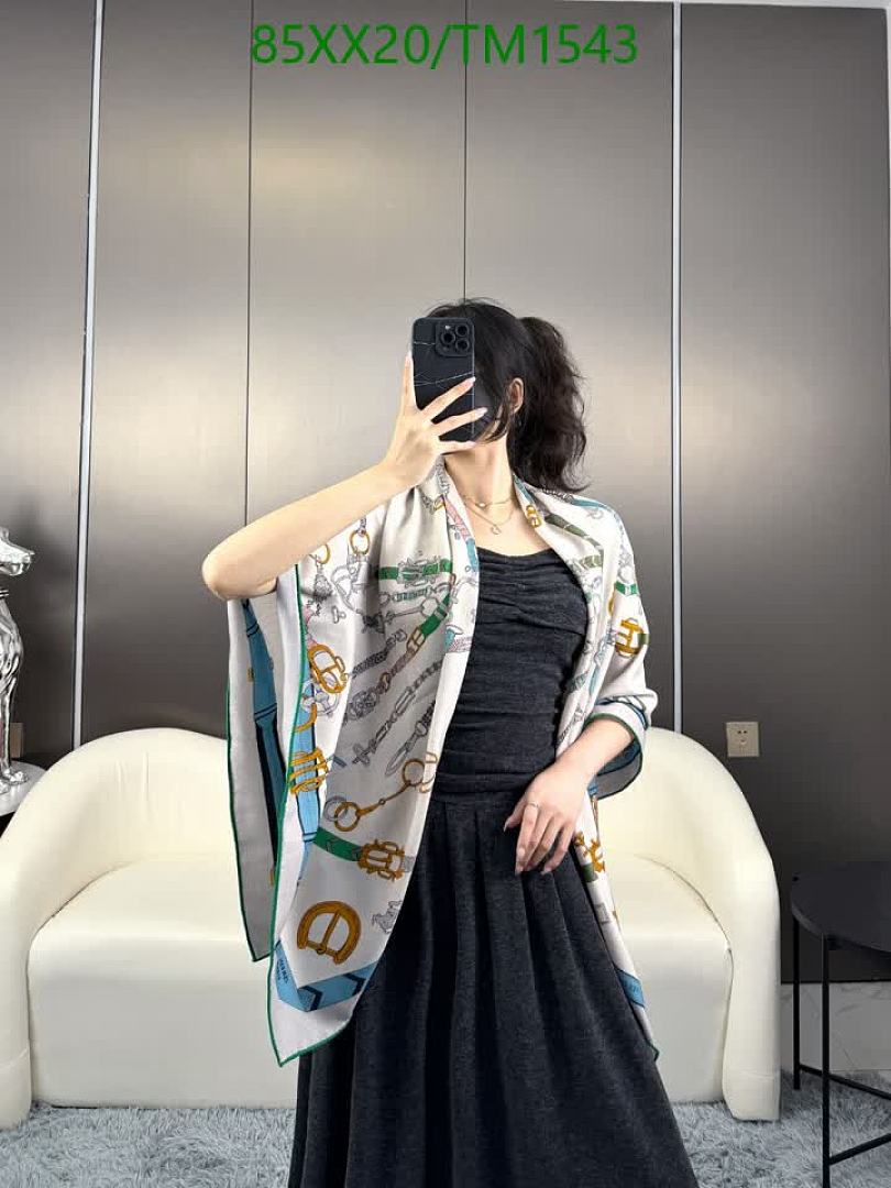 Hermes-Scarf Code: TM1543 $: 85USD