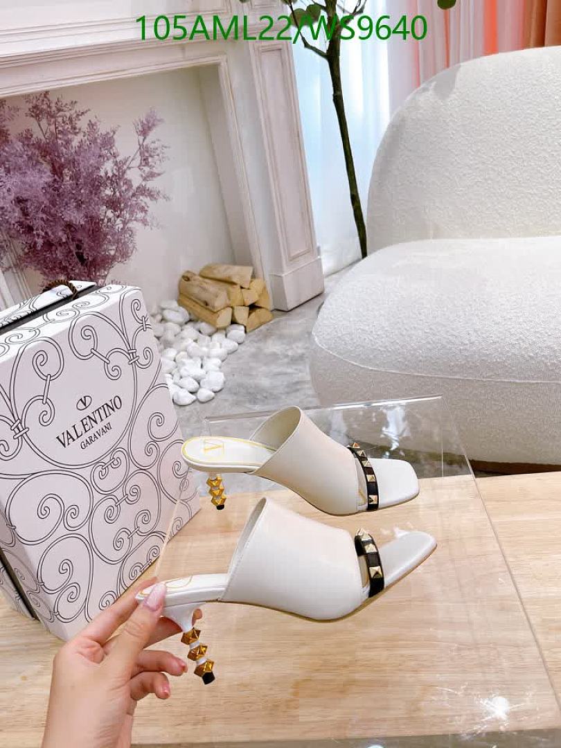 Valentino-Women Shoes Code: WS9640 $: 105USD