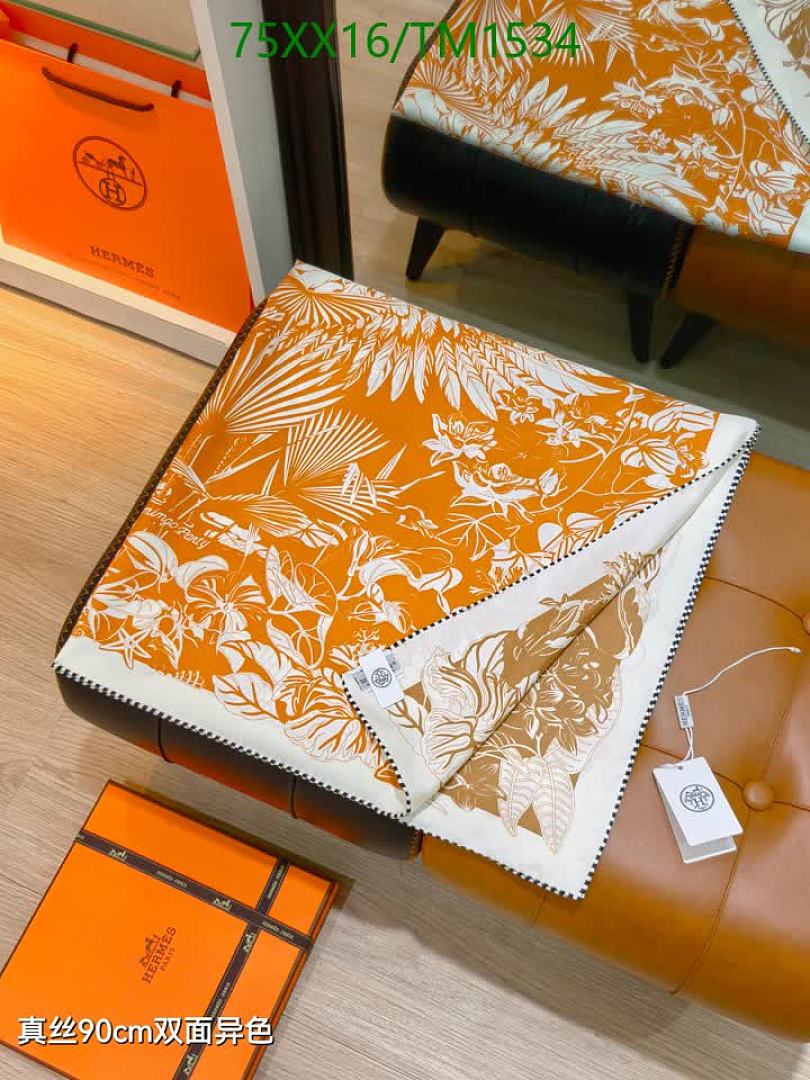 Hermes-Scarf Code: TM1534 $: 75USD