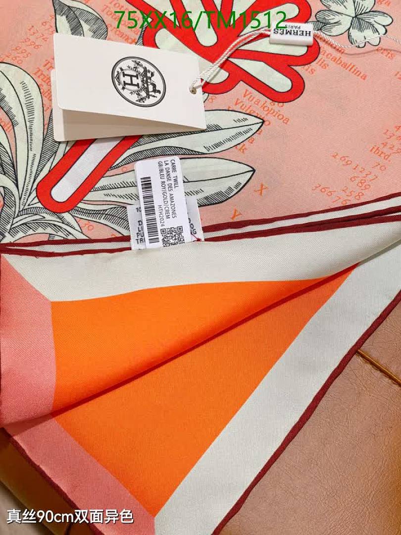 Hermes-Scarf Code: TM1512 $: 75USD