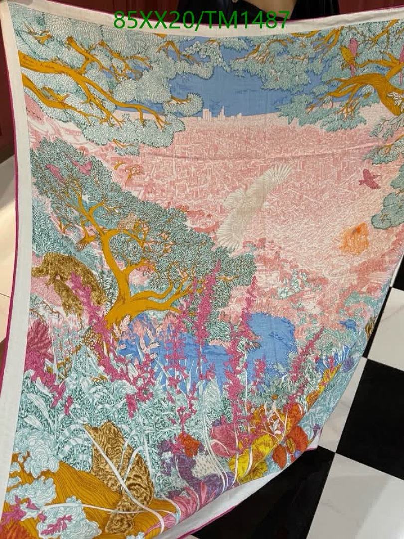 Hermes-Scarf Code: TM1487 $: 85USD