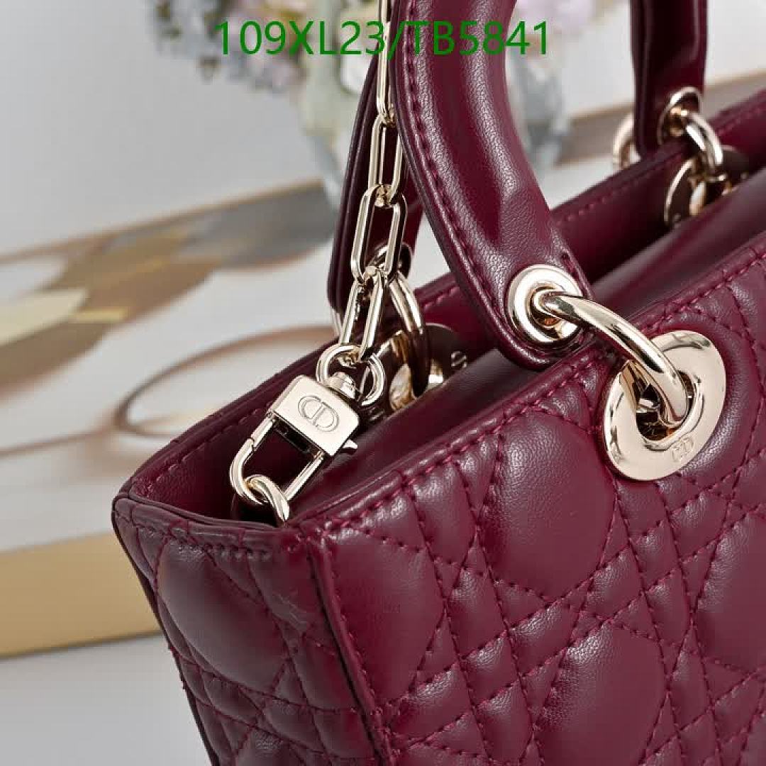 Dior-Bag-4A Quality Code: TB5841 $: 109USD