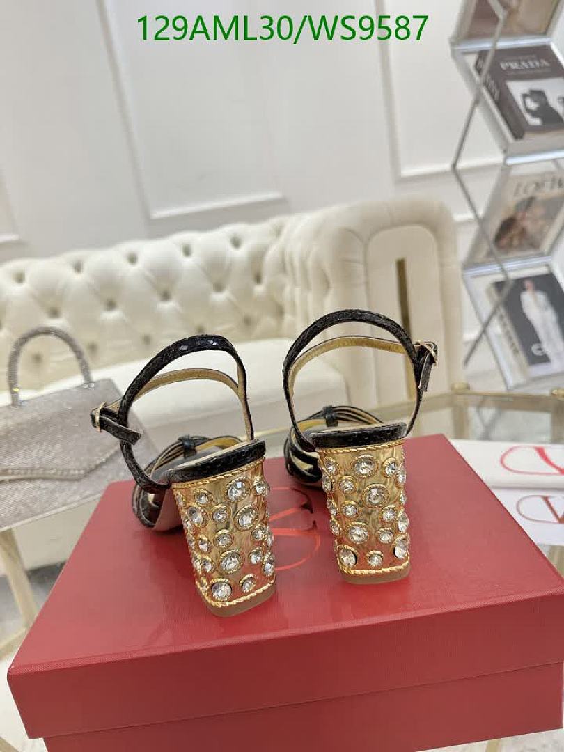 Valentino-Women Shoes Code: WS9587 $: 129USD