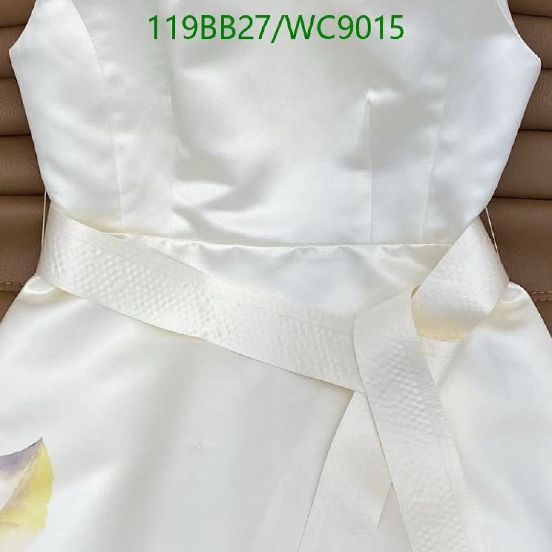 Valentino-Clothing Code: WC9015 $: 119USD