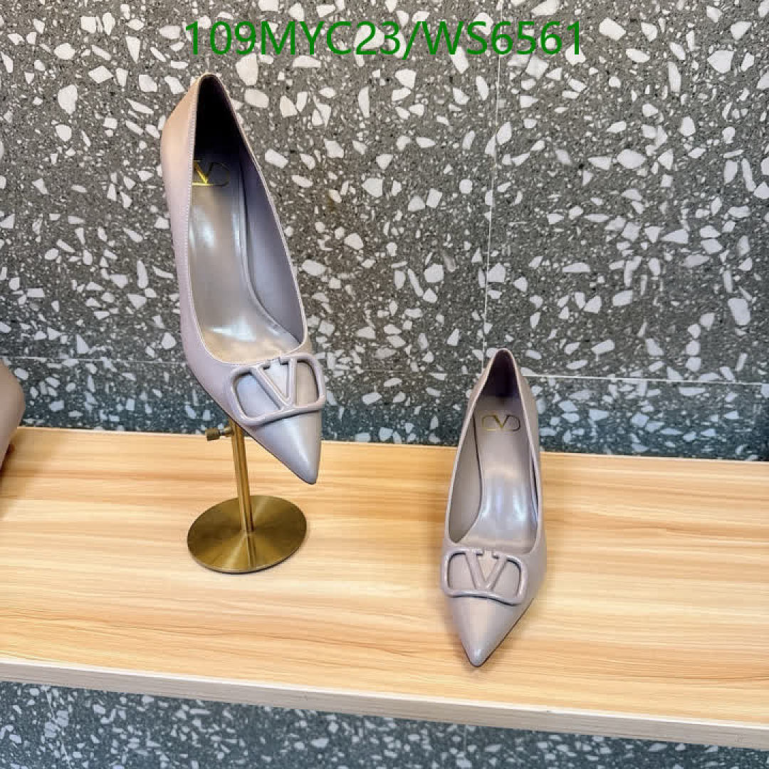 Valentino-Women Shoes Code: WS6561 $: 109USD