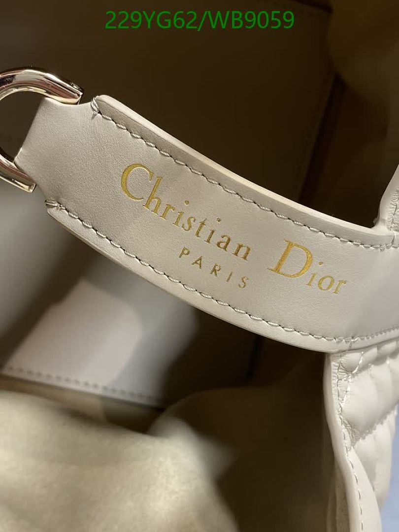Dior-Bag-Mirror Quality Code: WB9059 $: 229USD
