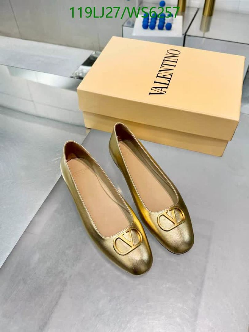 Valentino-Women Shoes Code: WS6257 $: 119USD