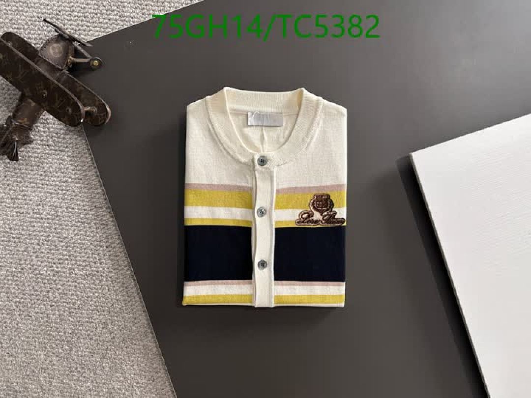 LV-Clothing Code: TC5382 $: 75USD