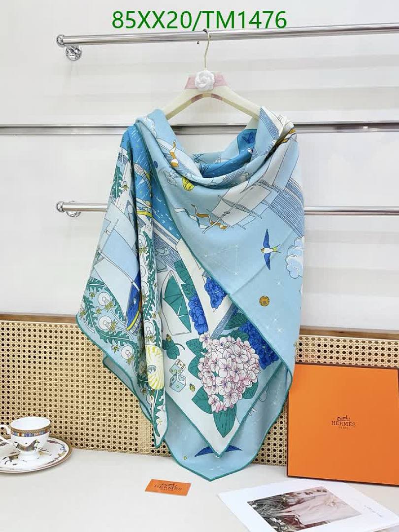 Hermes-Scarf Code: TM1476 $: 85USD