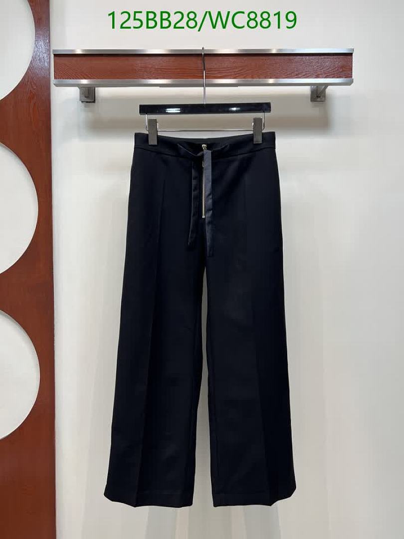 LV-Clothing Code: WC8819 $: 125USD