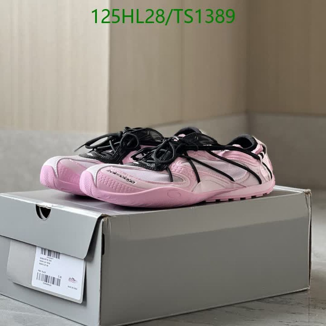 Balenciaga-Women Shoes Code: TS1389 $: 125USD
