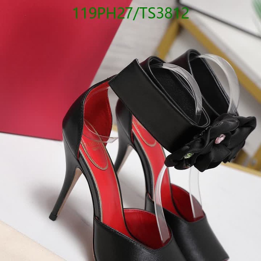 Valentino-Women Shoes Code: TS3812 $: 119USD