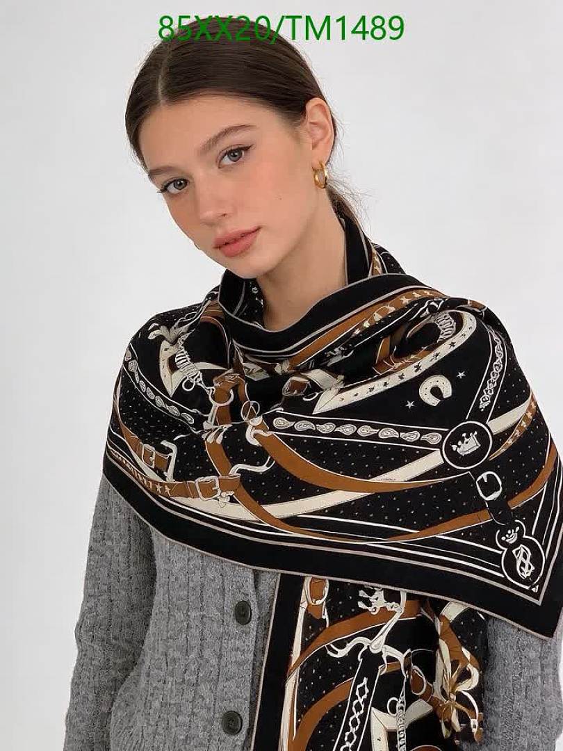 Hermes-Scarf Code: TM1489 $: 85USD