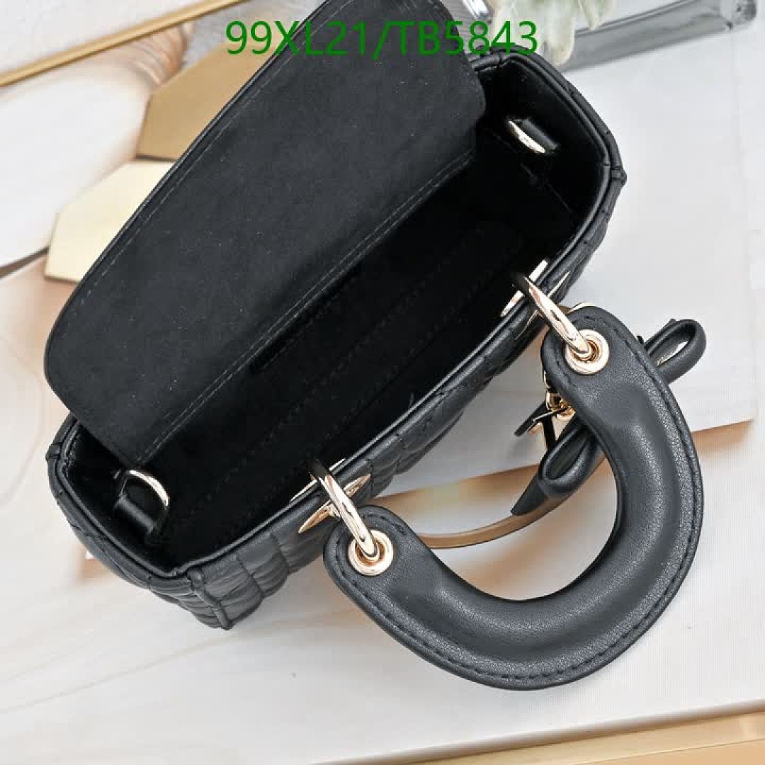 Dior-Bag-4A Quality Code: TB5843 $: 99USD