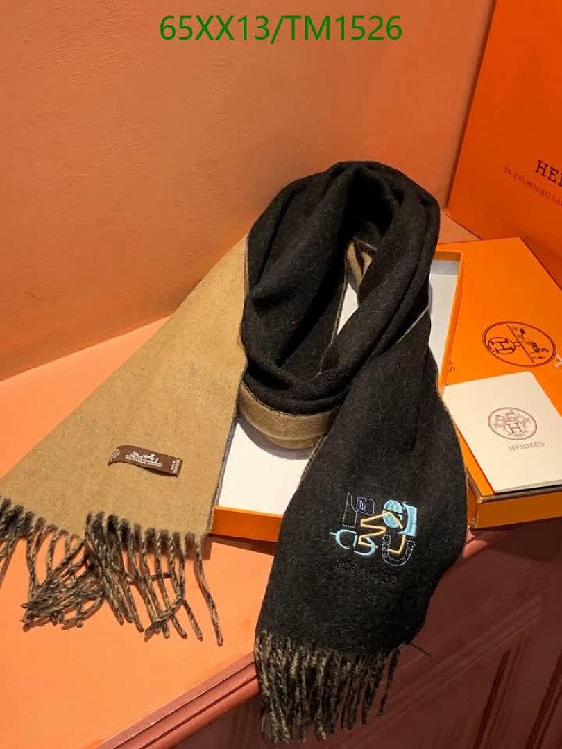 Hermes-Scarf Code: TM1526 $: 65USD
