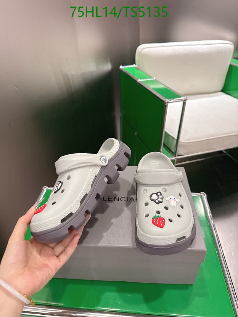 Balenciaga-Women Shoes Code: TS5135 $: 75USD