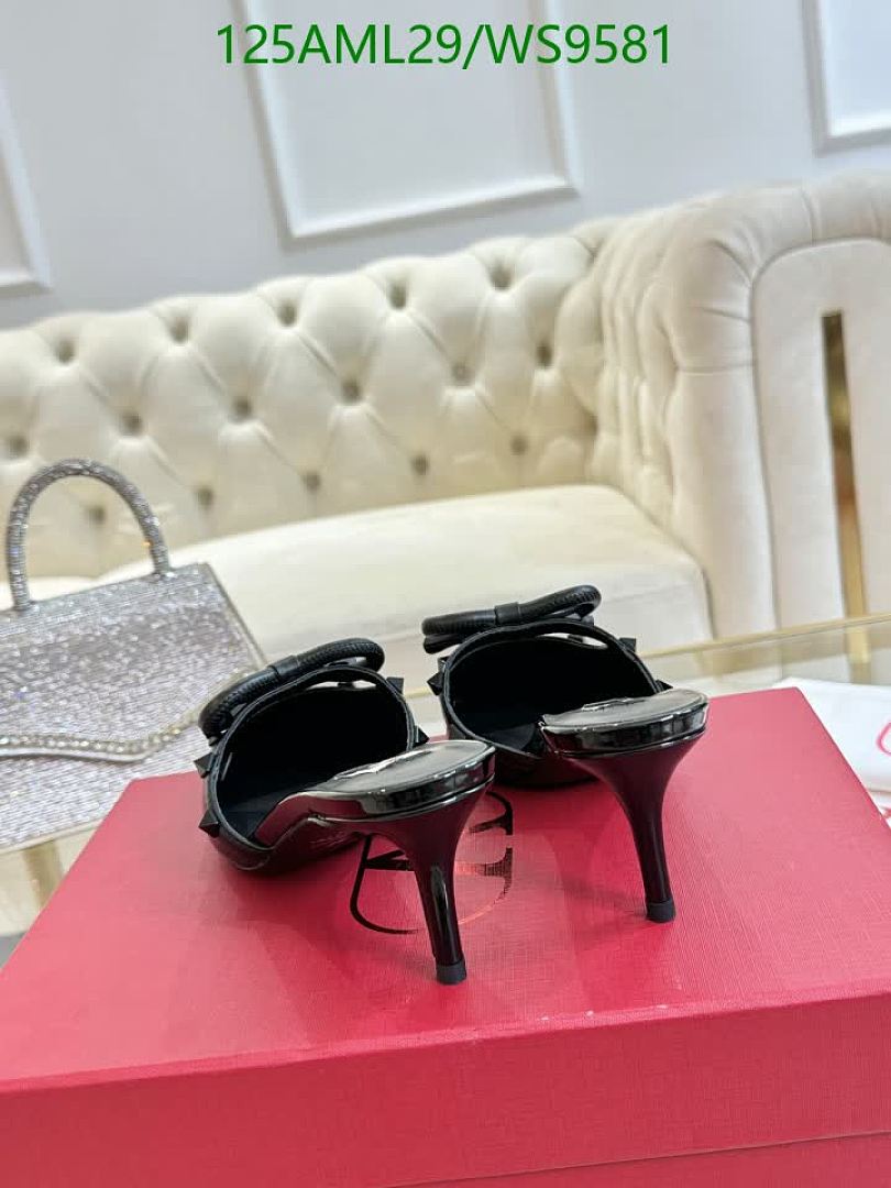 Valentino-Women Shoes Code: WS9581 $: 125USD