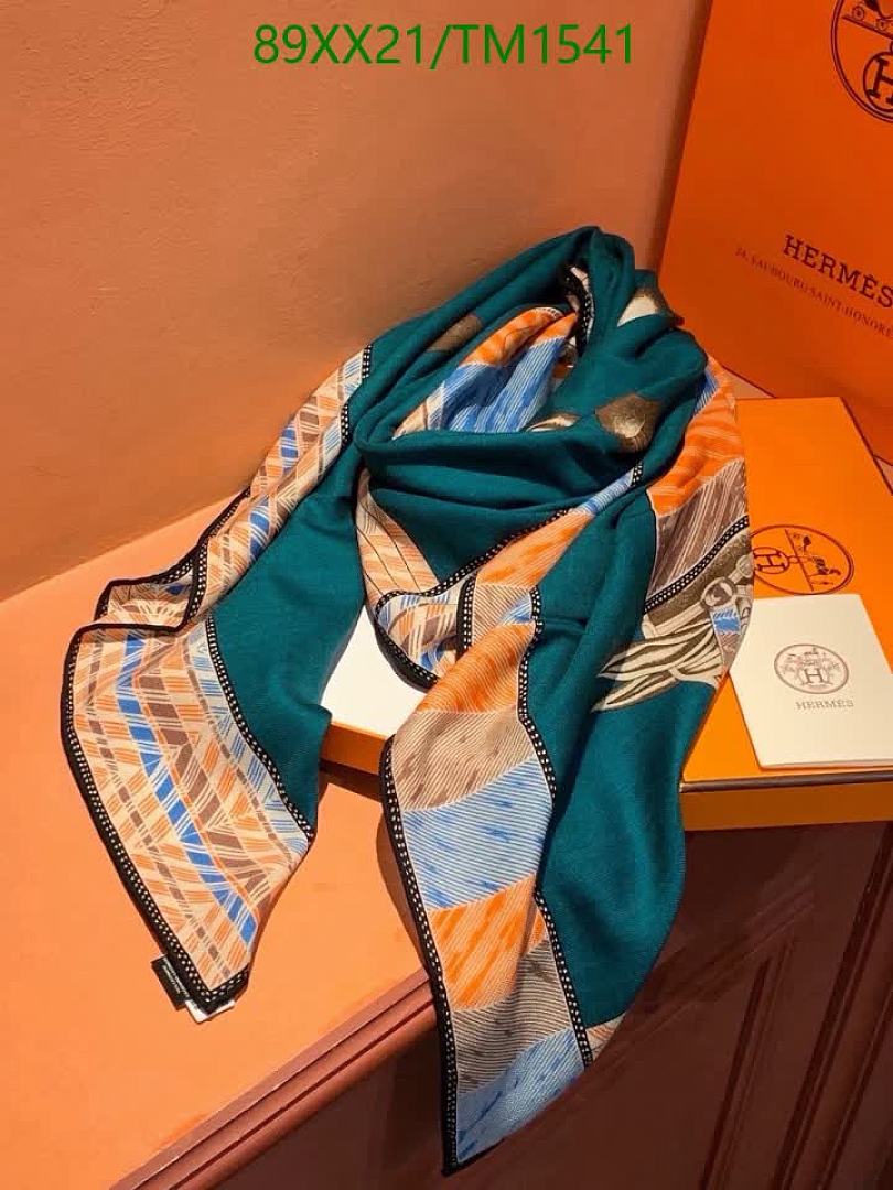 Hermes-Scarf Code: TM1541 $: 89USD