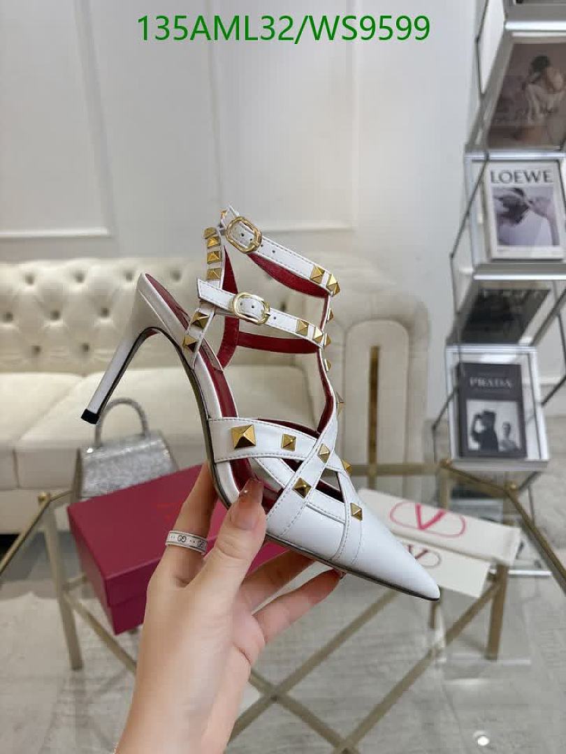 Valentino-Women Shoes Code: WS9599 $: 135USD