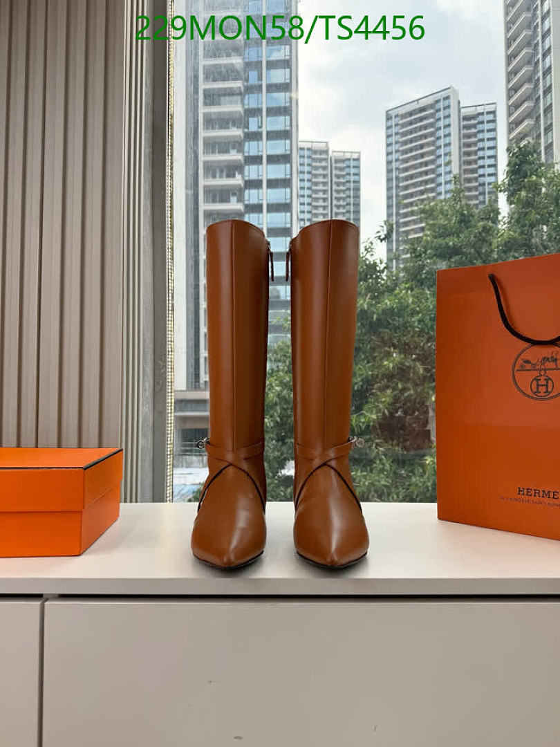 Boots-Women Shoes Code: TS4456 $: 229USD