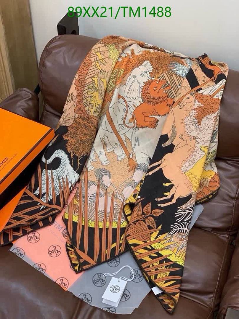 Hermes-Scarf Code: TM1488 $: 89USD