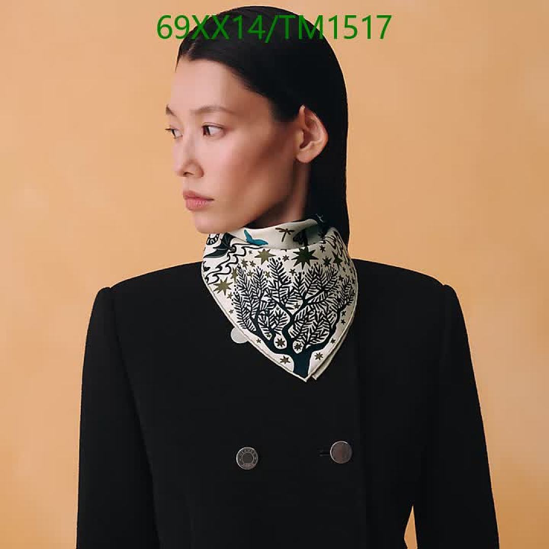 Hermes-Scarf Code: TM1517 $: 69USD