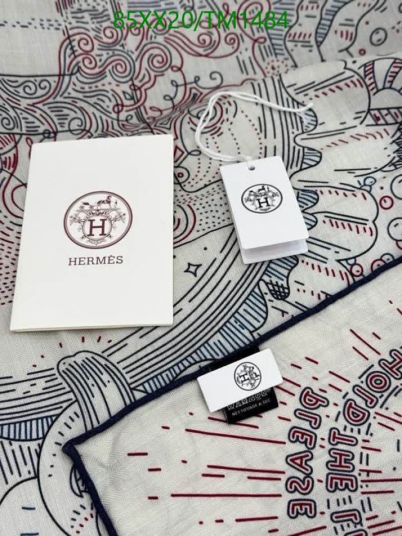 Hermes-Scarf Code: TM1484 $: 85USD