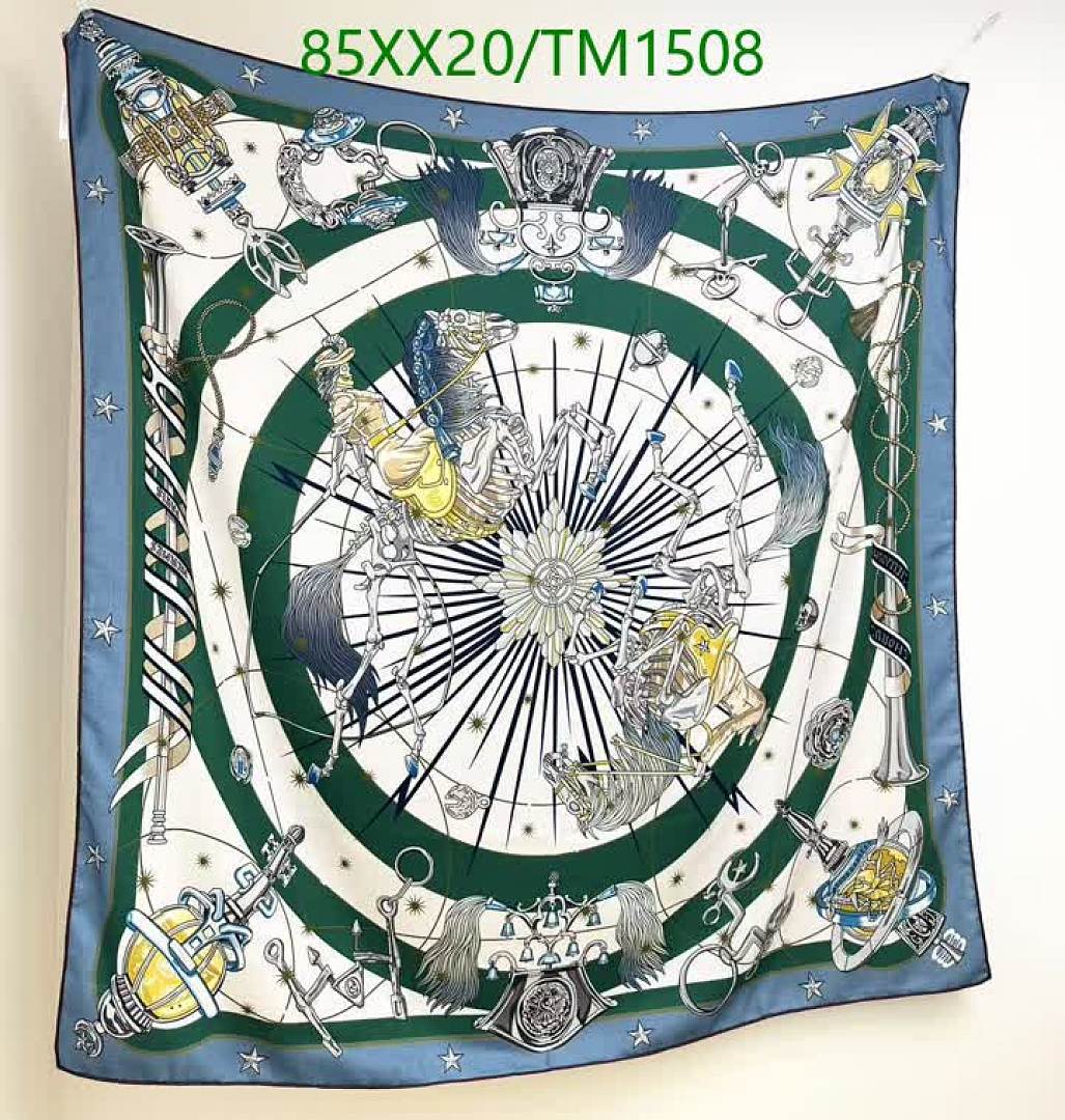 Hermes-Scarf Code: TM1508 $: 85USD